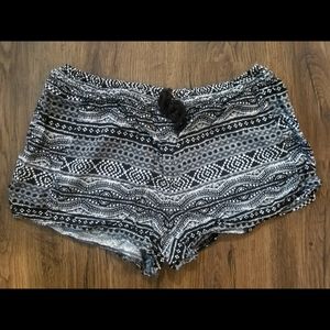 Pink Rose Tribal Aztec Women's Shorts